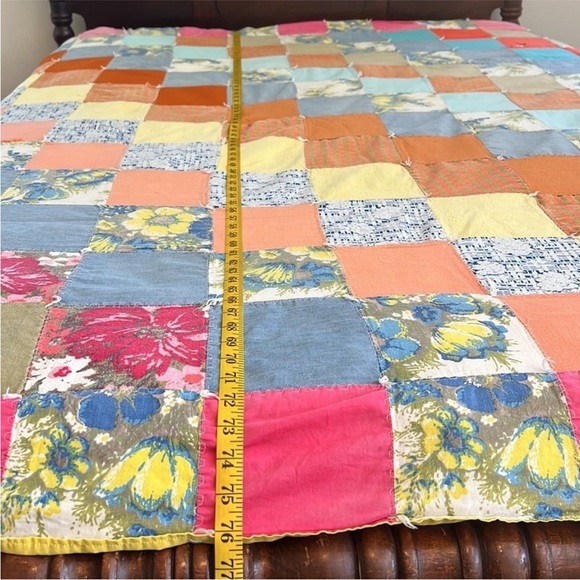 Vintage Patchwork Quilt Blanket Multi Print Throw 76” x 70” - Picture 7 of 12